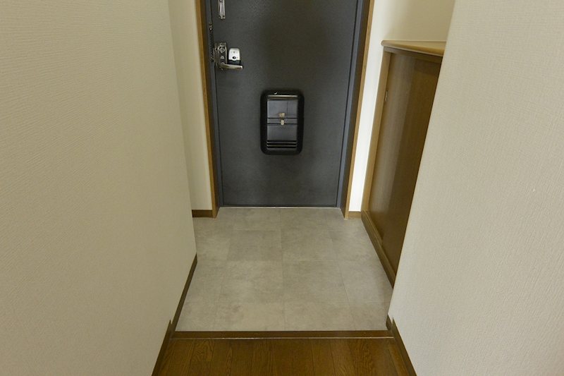 サングレイス泉 玄関
