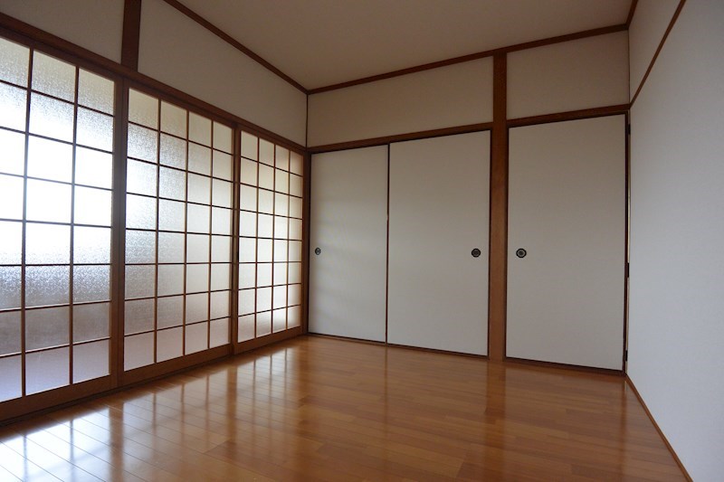 富田マンション ベッドルーム