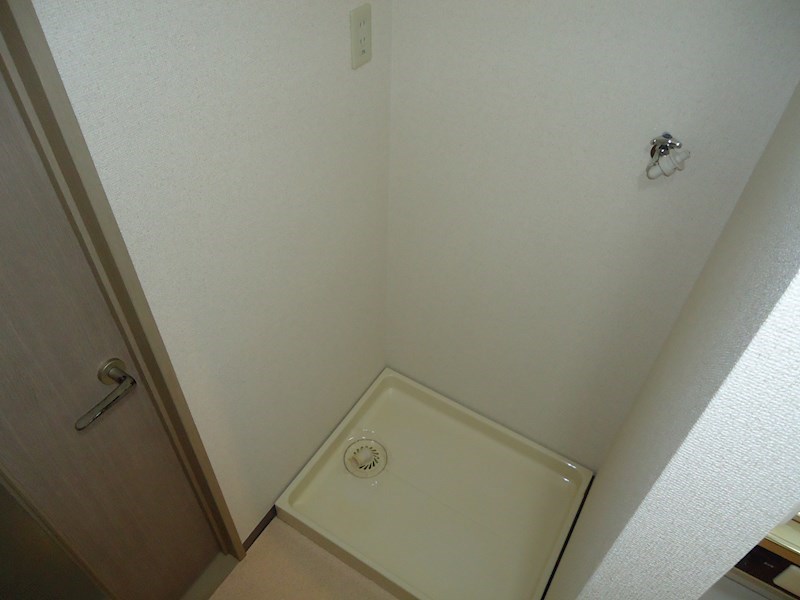 レフティー岡東 その他