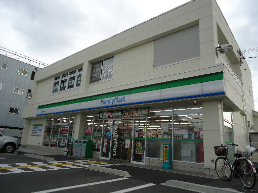 山戸ハイツ コンビニ