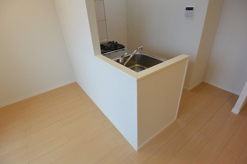 ユニヴァリィ　サンシャイン キッチン
