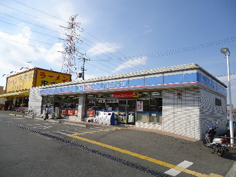 エルメゾン藤阪 コンビニ