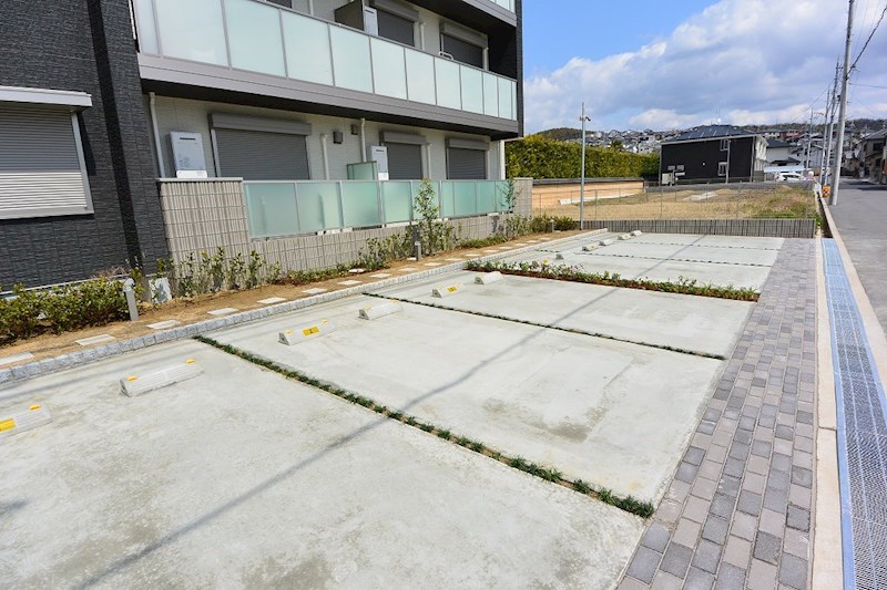 パークハイツくずは埜 駐車場