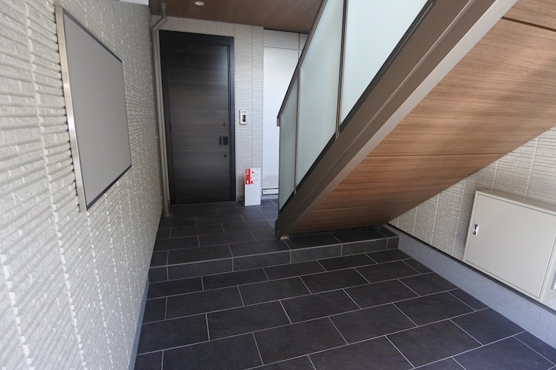 シャーメゾン　IMPUL エントランス