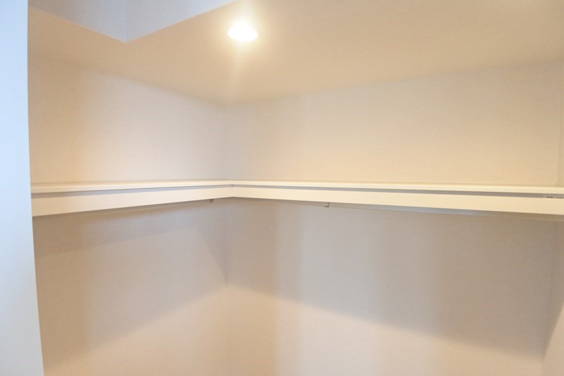 シャーメゾン　IMPUL 収納