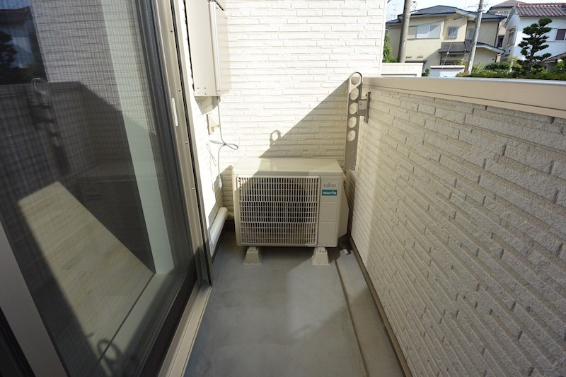 フェアリーコテージ枚方なぎさ ベランダ