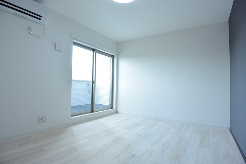 フェアリーコテージ枚方なぎさ リビング