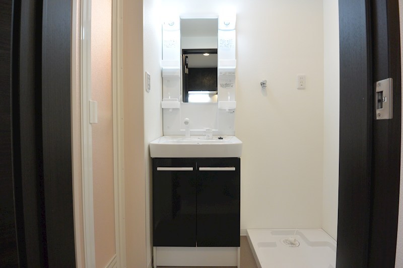 フェアリーコテージ枚方なぎさ 洗面所