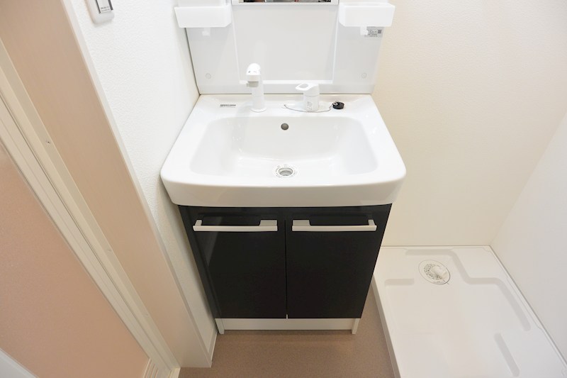 フェアリーコテージ枚方なぎさ 洗面所