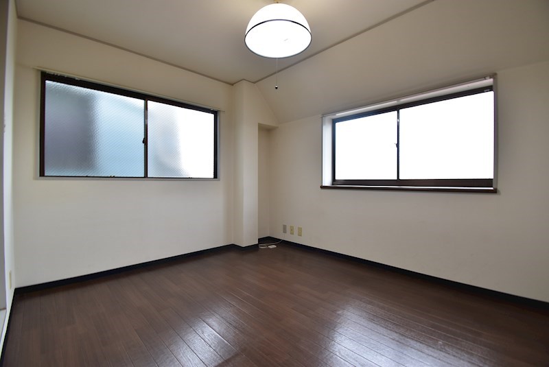 リバーサイド松屋町 ベッドルーム