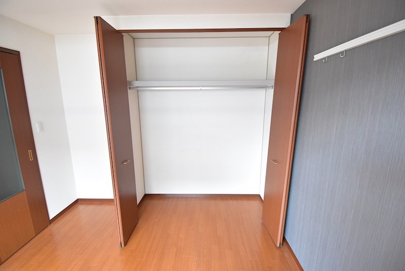 シャーメゾン松屋町 収納