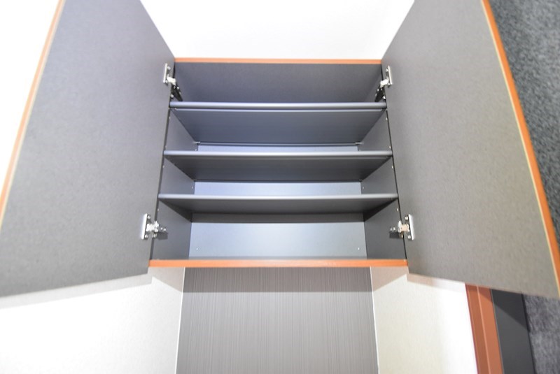 シャーメゾン松屋町 玄関