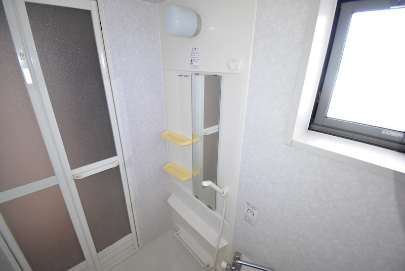 シャーメゾン松屋町 風呂画像