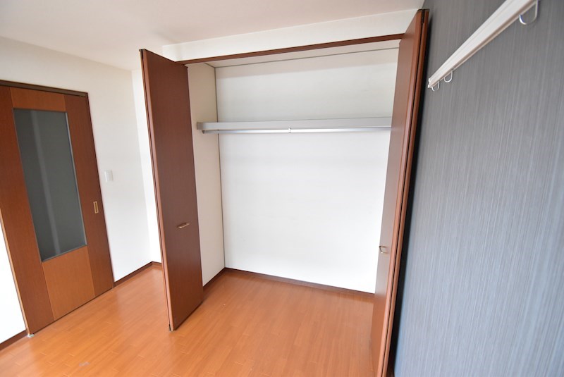 シャーメゾン松屋町 収納