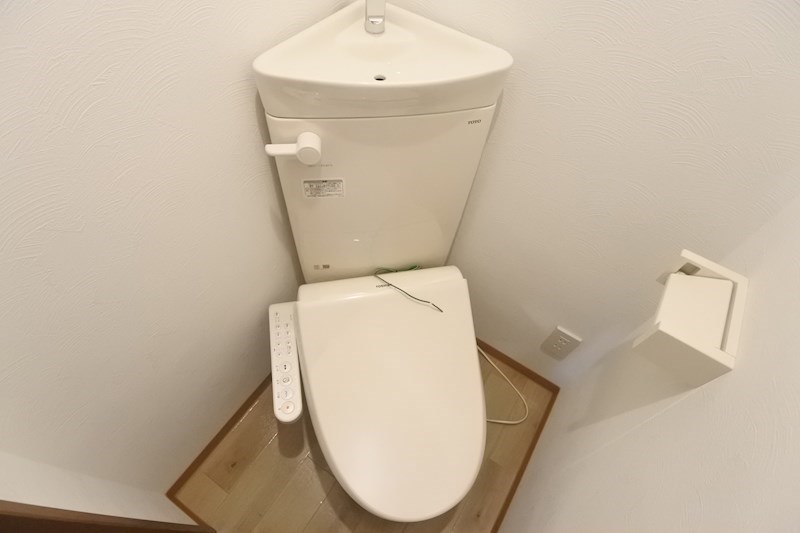 東船橋貸家 トイレ