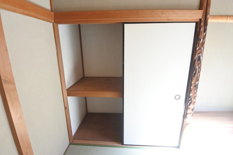 東船橋貸家 収納