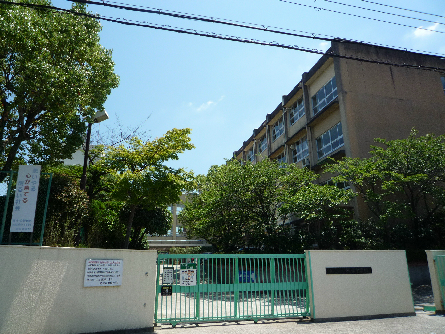 Crea南楠葉 中学校