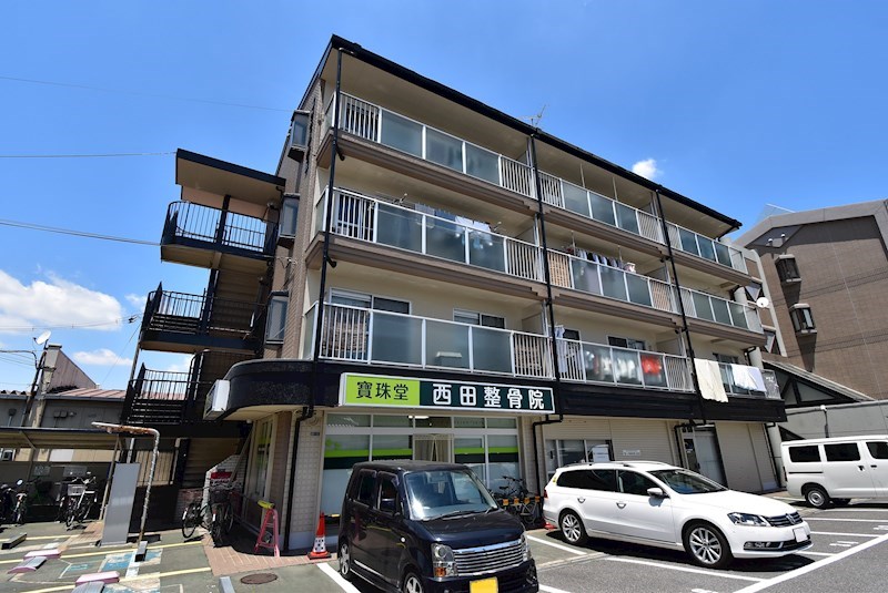 エクセル池田 外観