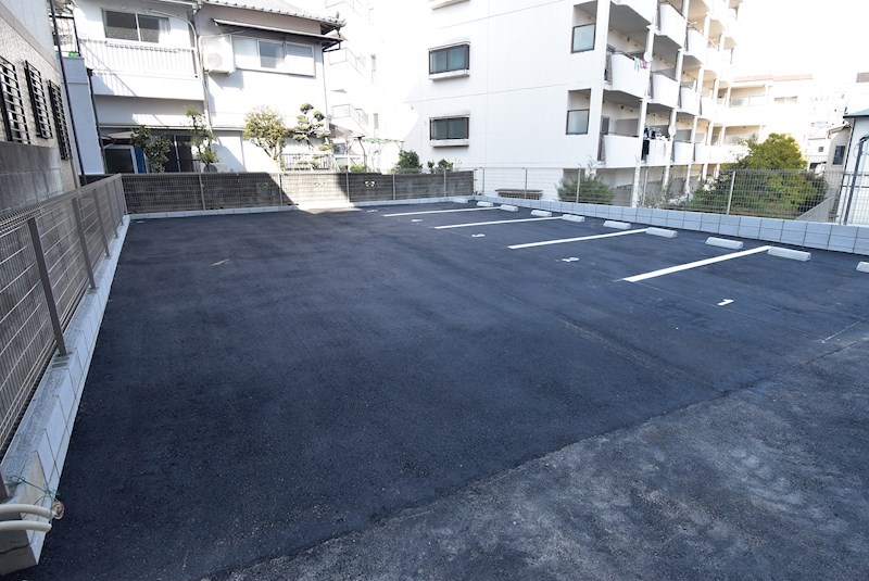 大阪府寝屋川市桜木町 駐車場