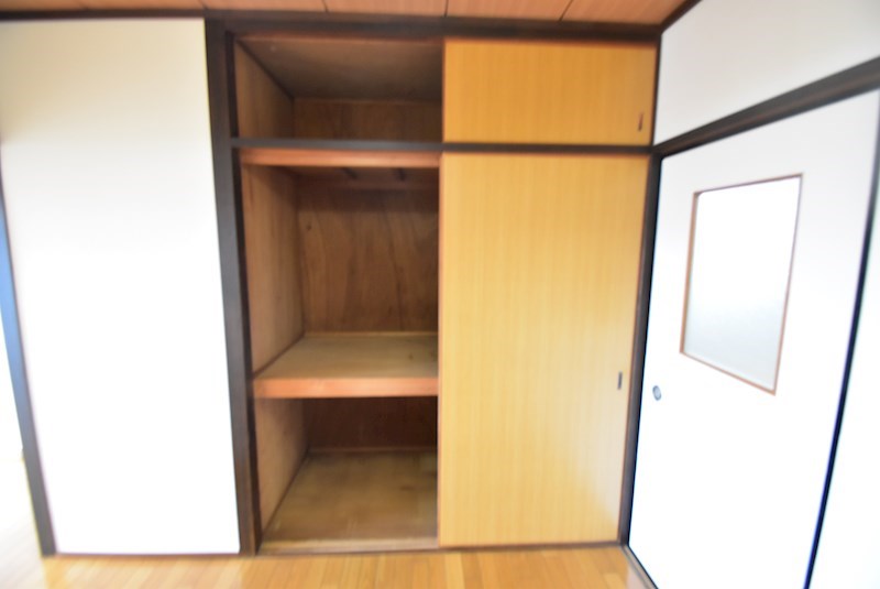 エレガンスシティー 収納