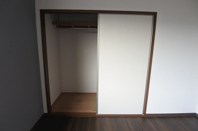 サンドーモ　E棟 収納