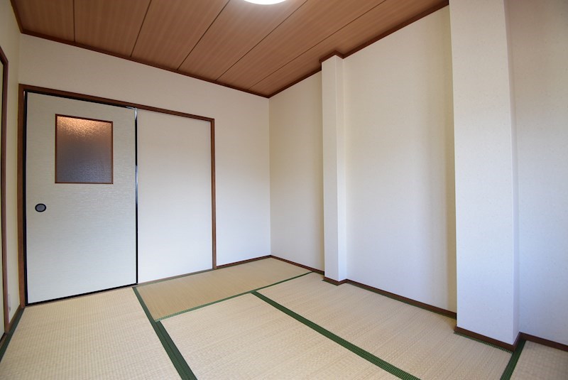 エレガンスシティー その他