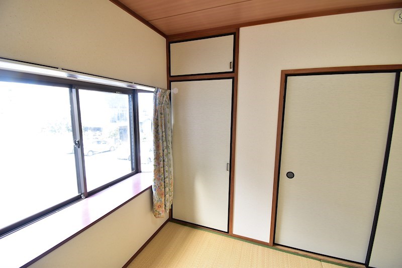 エレガンスシティー 収納
