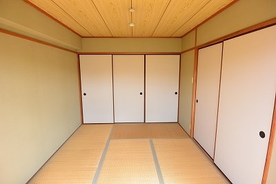 第二ミハマハイツ ベッドルーム