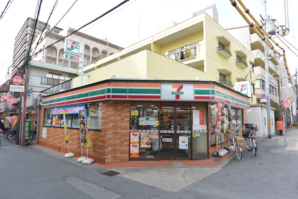 デイアコート香里 コンビニ