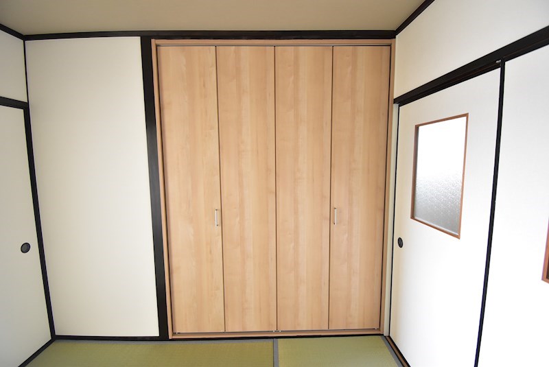 エレガンスシティー 収納