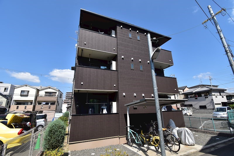 ルミエール ハタ 外観