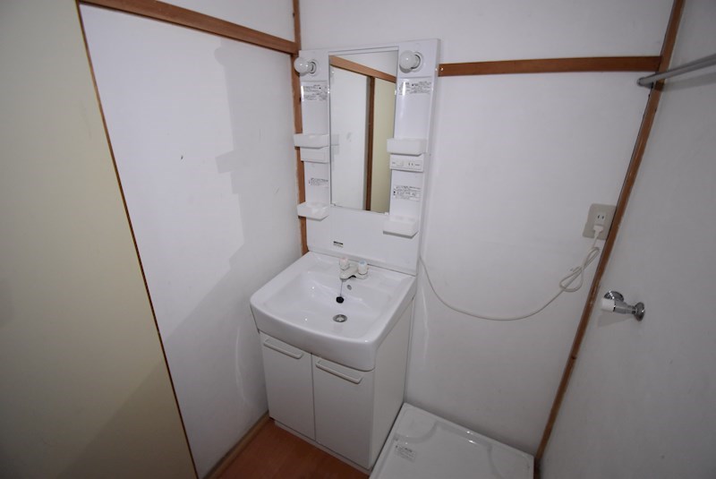 香里南之町戸建て 洗面所