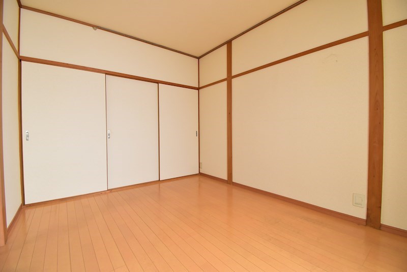 香里南之町戸建て ベッドルーム