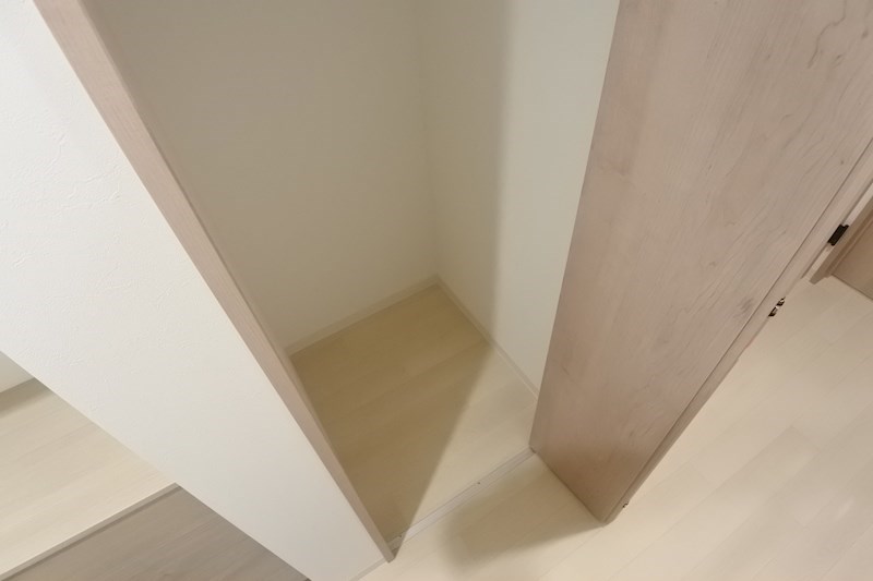 グランシャリオ招提 収納