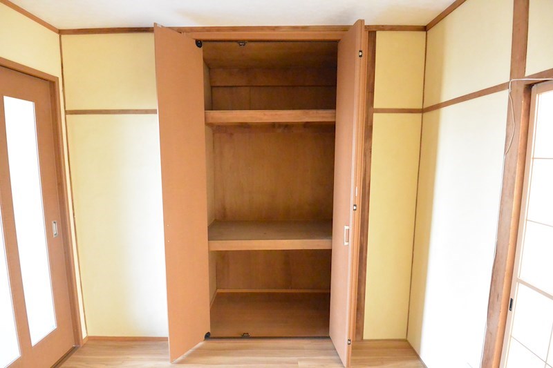 双葉マンション 収納