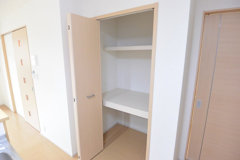 エクレール・牧野 収納