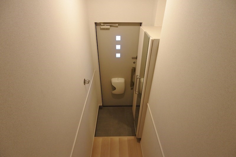 カルマカサ 玄関