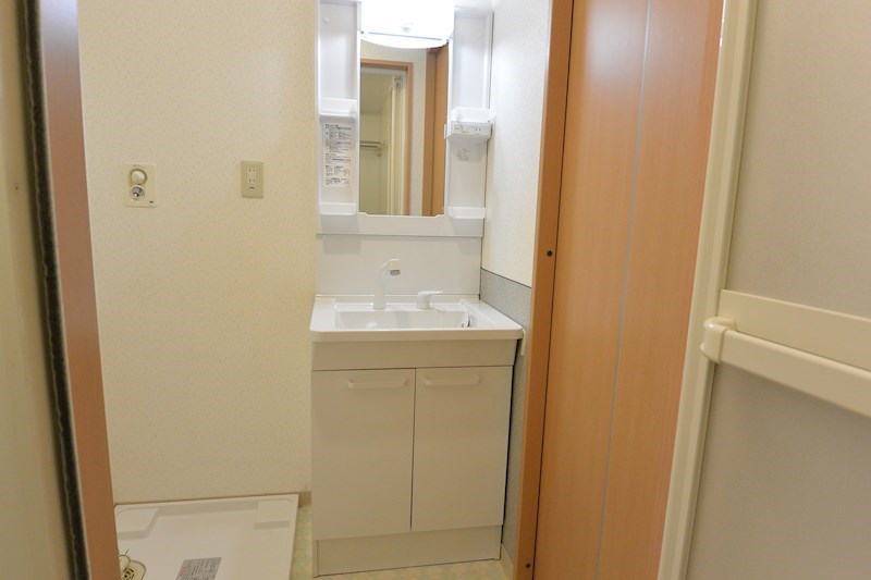 クリザンテェーモ 洗面所