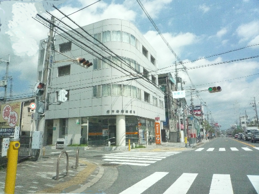 シャーメゾン　リラフォート 郵便局