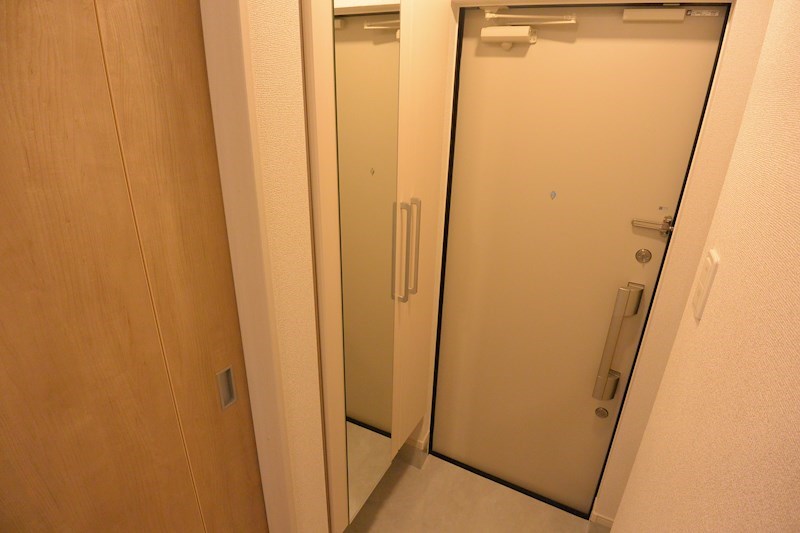 大阪府枚方市南中振２丁目 収納