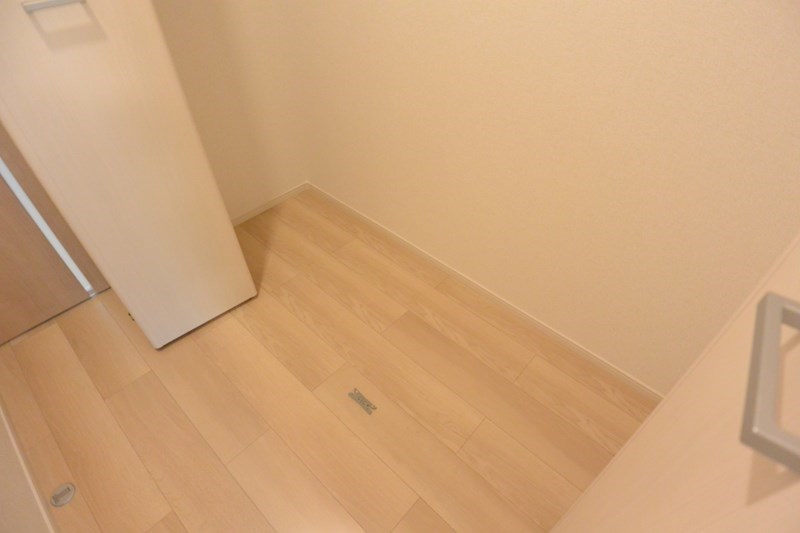 大阪府枚方市南中振２丁目 収納