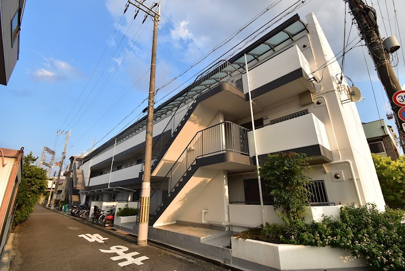 ノーヴァ寝屋川 外観
