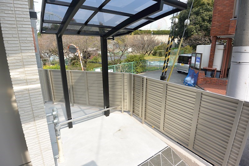 クレドールK 駐車場