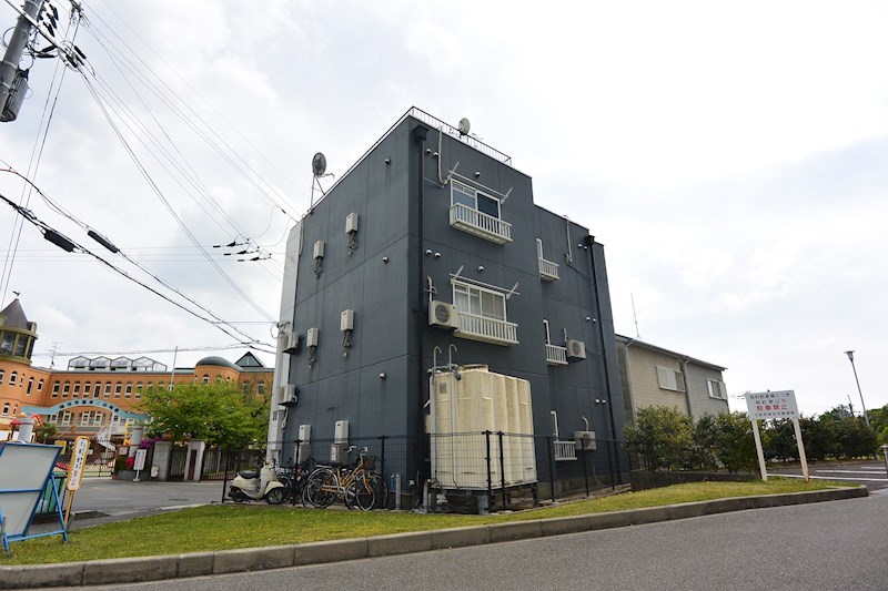 Ｎｅｗ　ＳｔｏＲＫ　Ａｐａｒｔｍｅｎｔ　禁野本町 外観