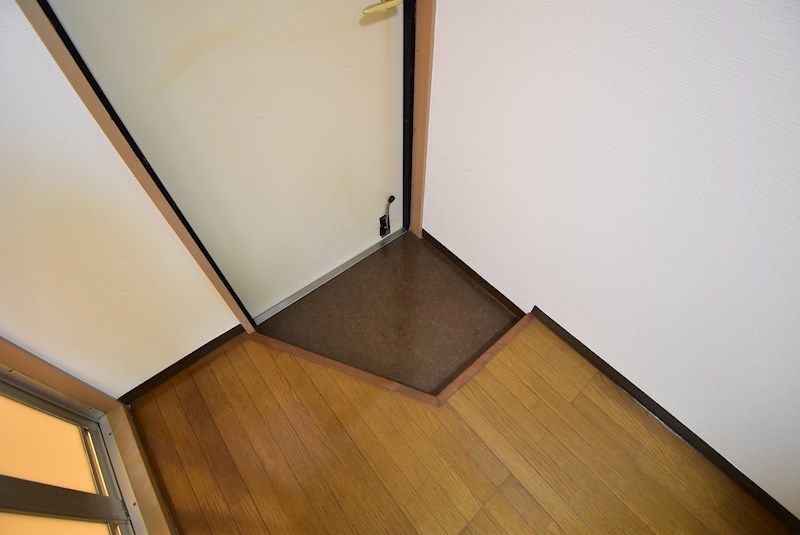 グランエスポワール 玄関