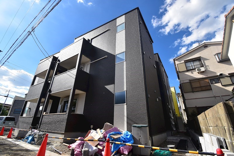 ジーメゾン寝屋川秦町アリビオ 外観
