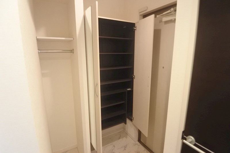 MAISON DE FLEUR楠葉ローズ 収納