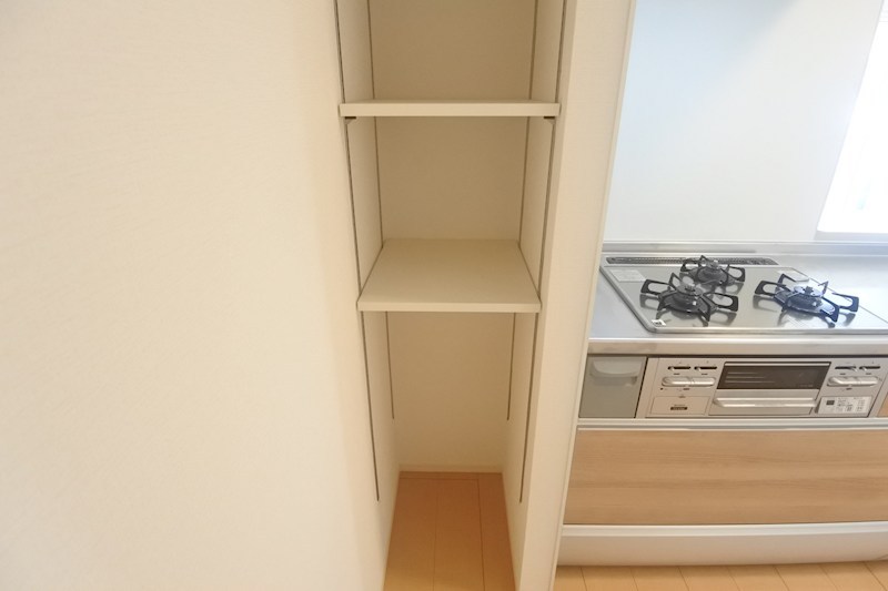 MAISON DE FLEUR楠葉ローズ 収納