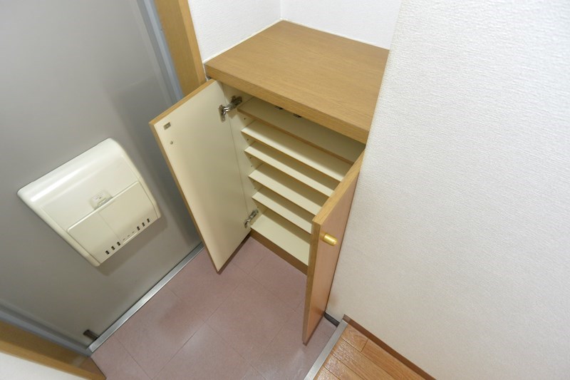 産晃マートビル  収納