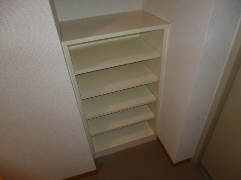 エルマーノヒル枚方 収納